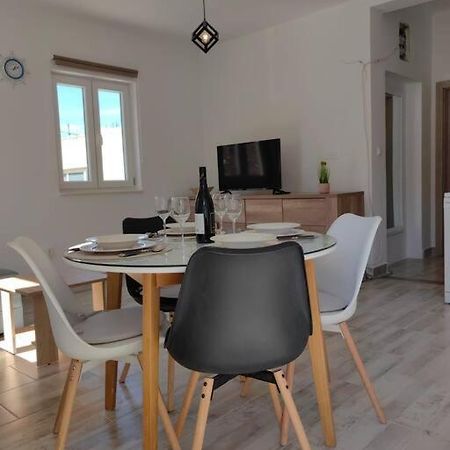 Apartment Marija, New 1Bd Apt With Free Parking Сплит Экстерьер фото